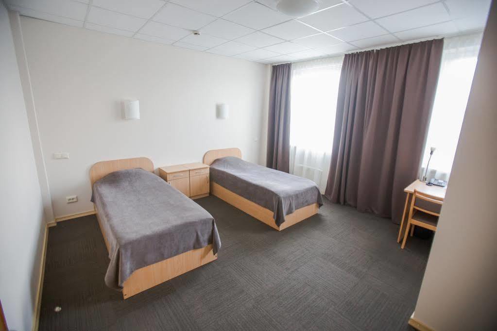 Sports Hotel Valmiera Exterior photo